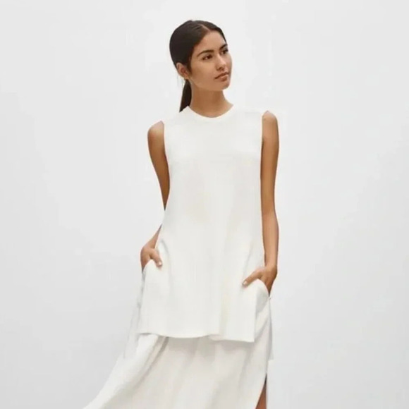 Aritzia Wilfred Palmier Side  Split Knit Sleeveless Sweater Oak White Size Small - Picture 1 of 9